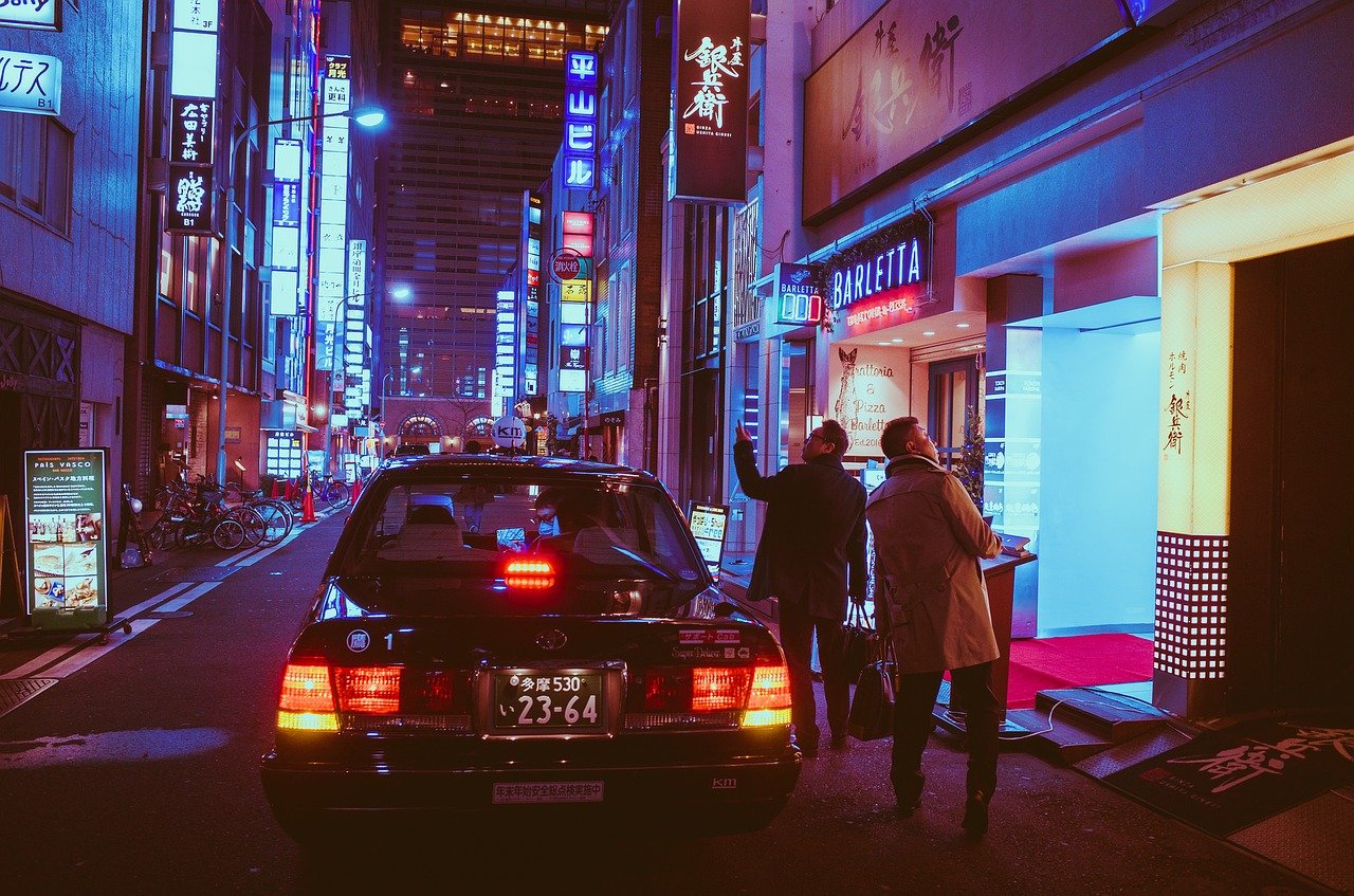 東京