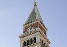 雇用保険被保険者証