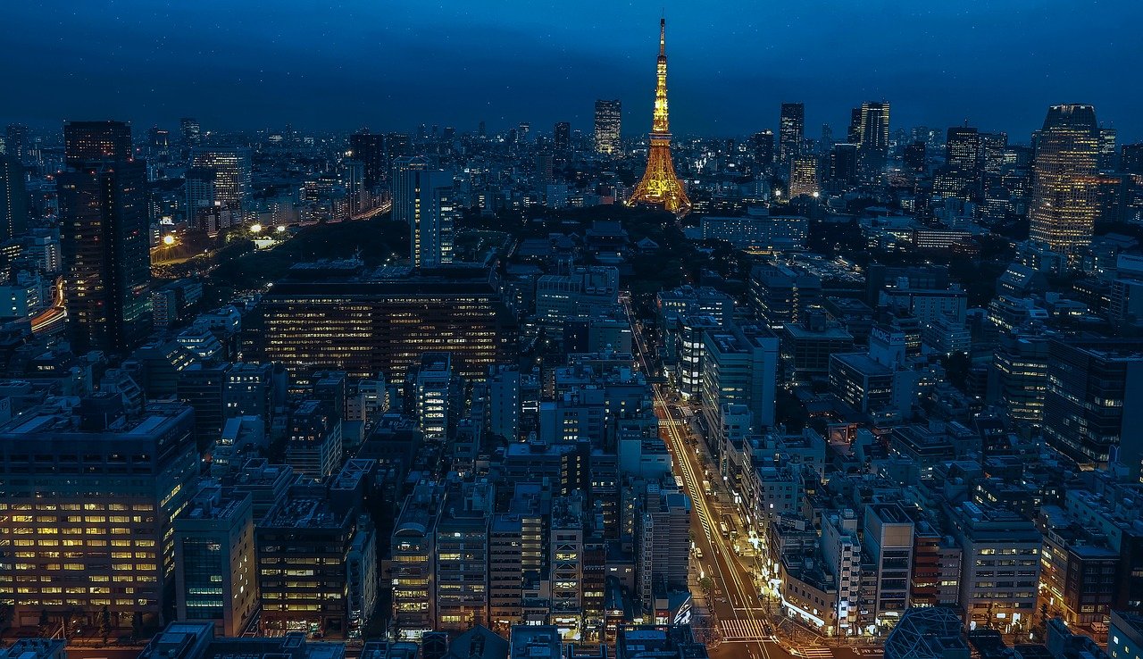 東京