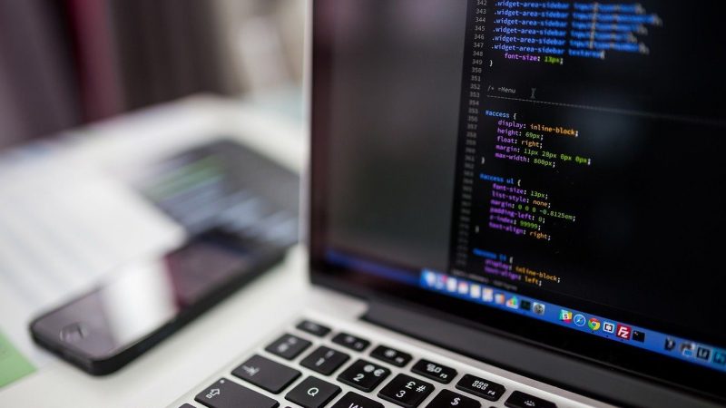 PCのコーディング画面