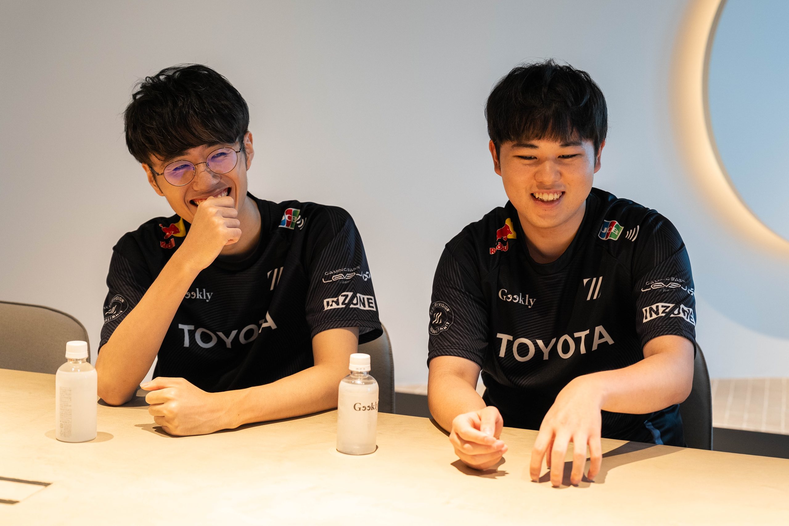 【ZETA DIVISION×Geekly】プロゲーマーという生き方【前編】―ドミニカ共和国から世界へ、MenaRDが歩んだ道